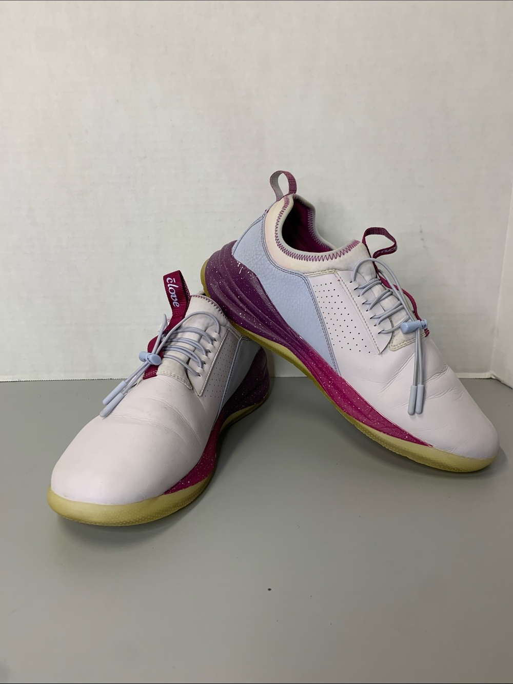 Clove Size Women's 12.5 Men’s 11 Sneakers White, Lavender,Pink